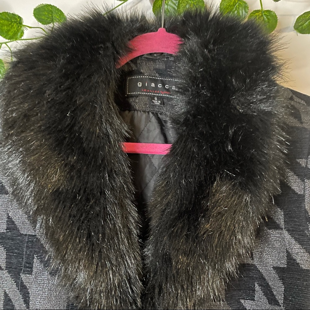 Giacci Women's Houndstooth Print Coat with detachable fur collar - Picture 4 of 11